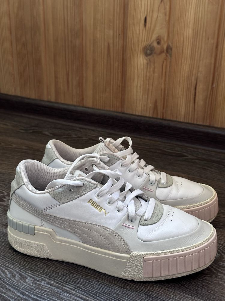 Продам кросівки Puma