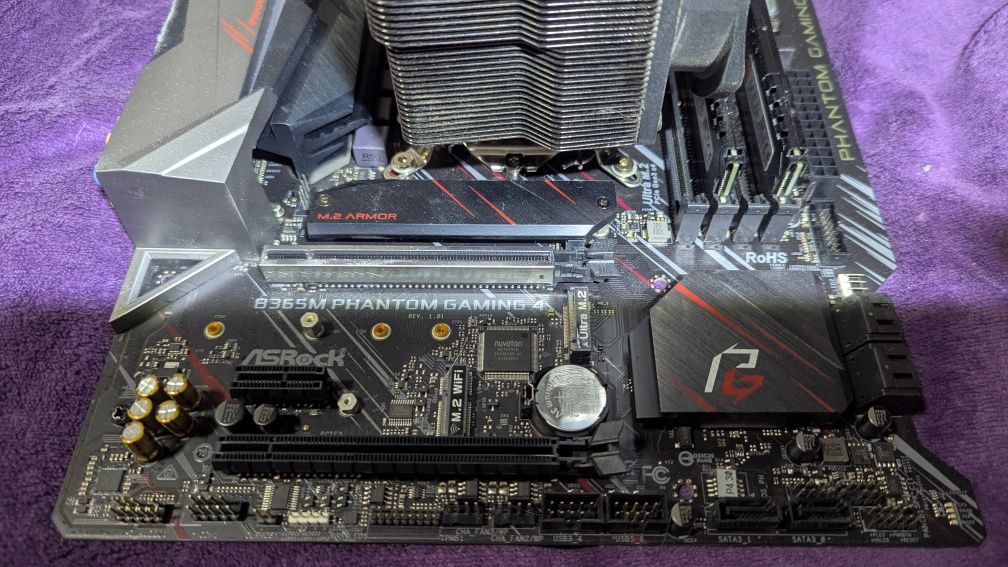 Комплект intel i7 9700, ddr4 16gb 3200mhz, asrock b365m gaming