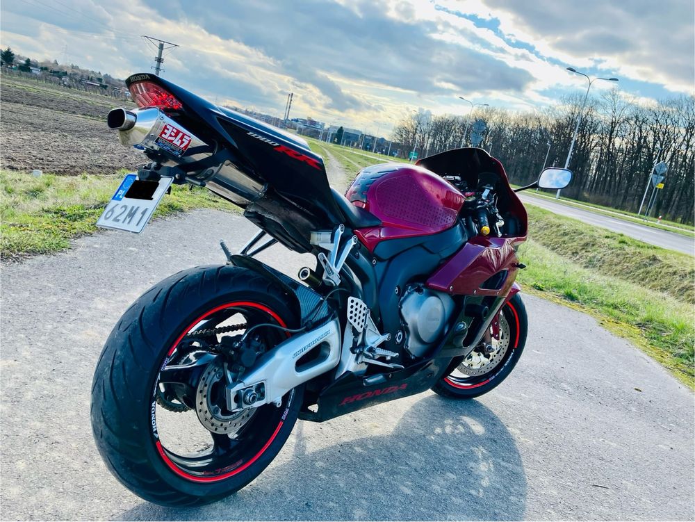 Honda CBR 1000rr Fireblade