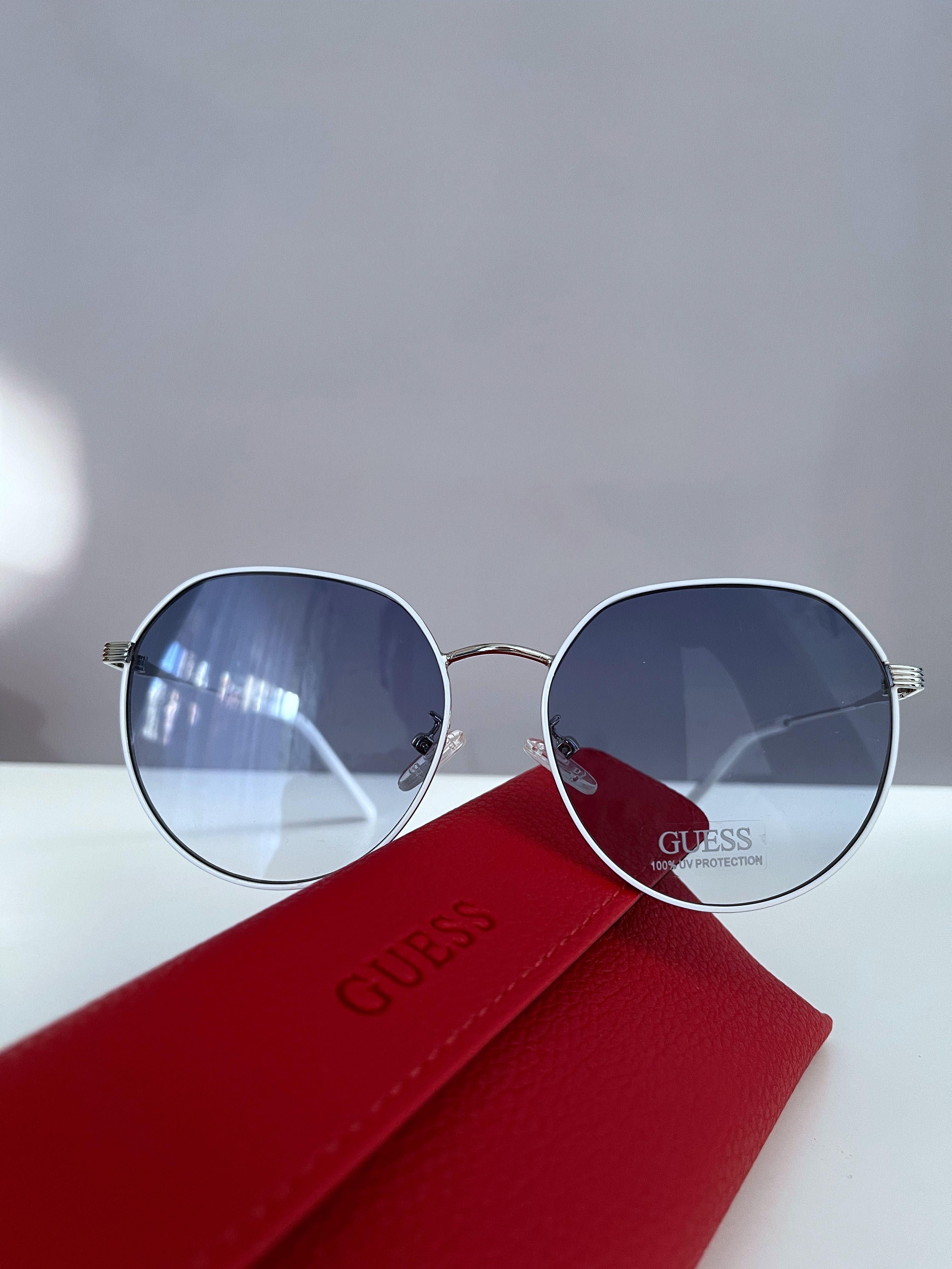 Сонцезахисні окуляри GUESS модель GF0398. Оригінал