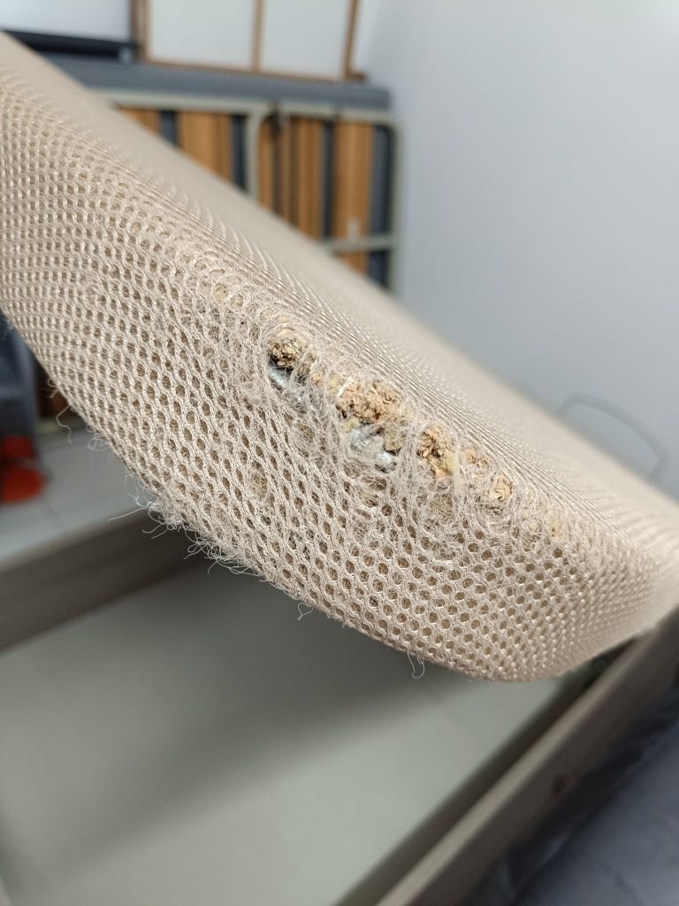 Cama com arrumação