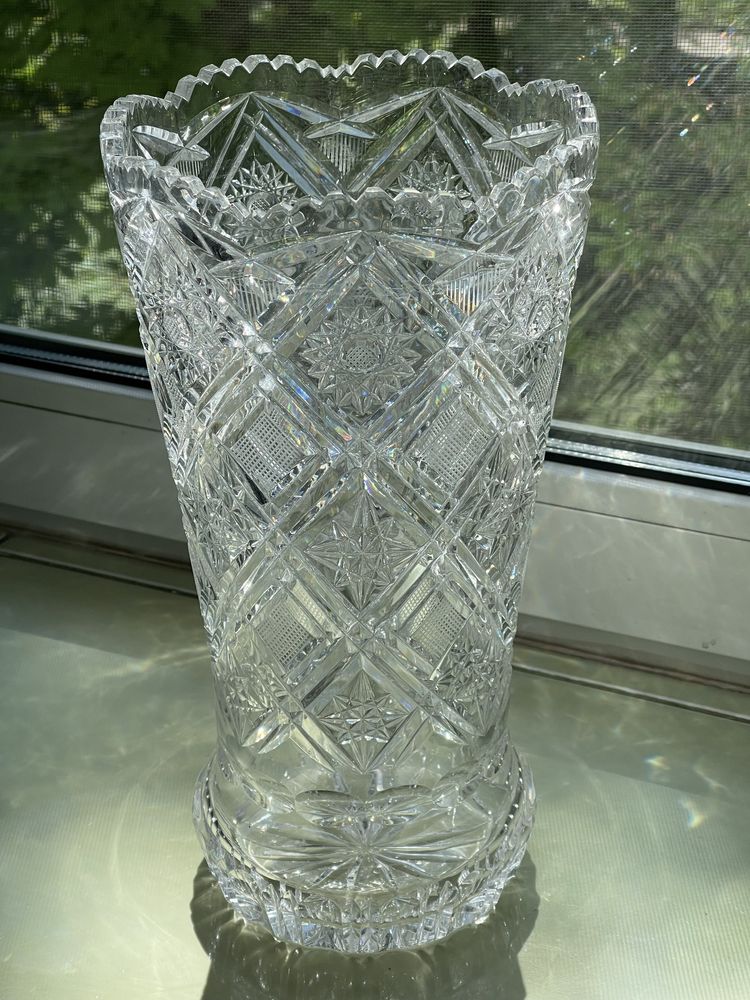 Хоустальная чешская ваза