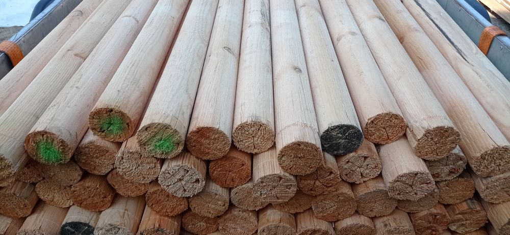 Wałki słupki drewniane sosnowe