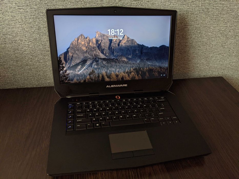 Ігровий Ноутбук Dell Alienware 15 R2 (i5 6300HQ, GTX 965M, 16 RAM, 256