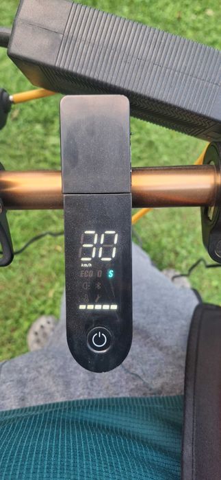 Hulanoga elektryczna foxrim