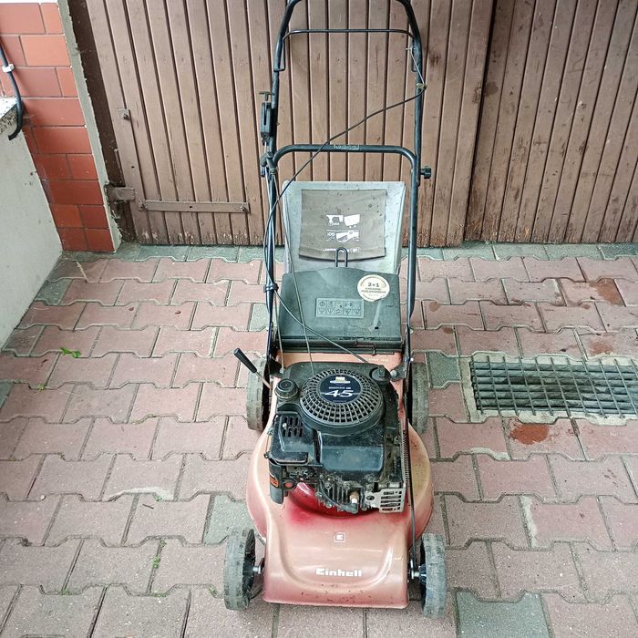 kosiarka do trawy zkoszem