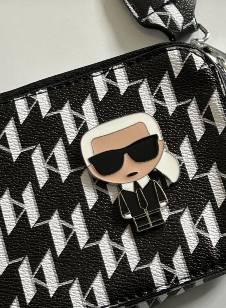 Сумка крос-боді KARL LAGERFELD