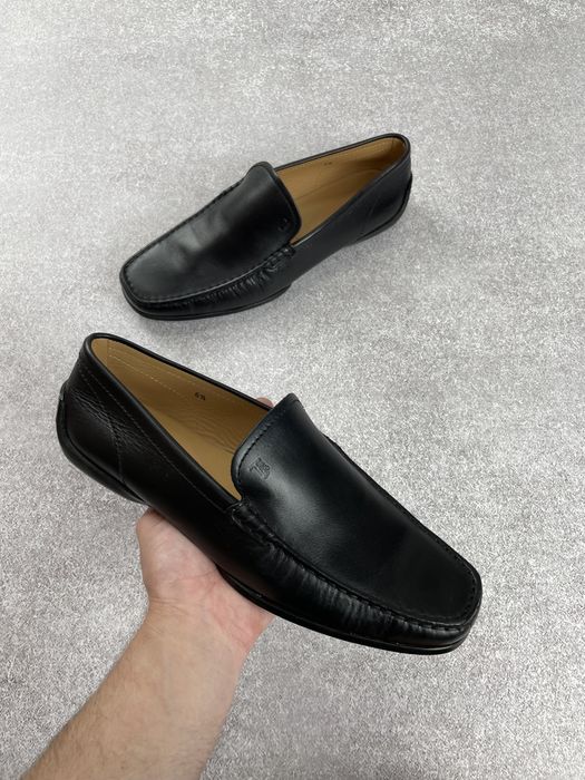 Tods black leather loafers men’s чоловічі туфлі лофери оригінал
