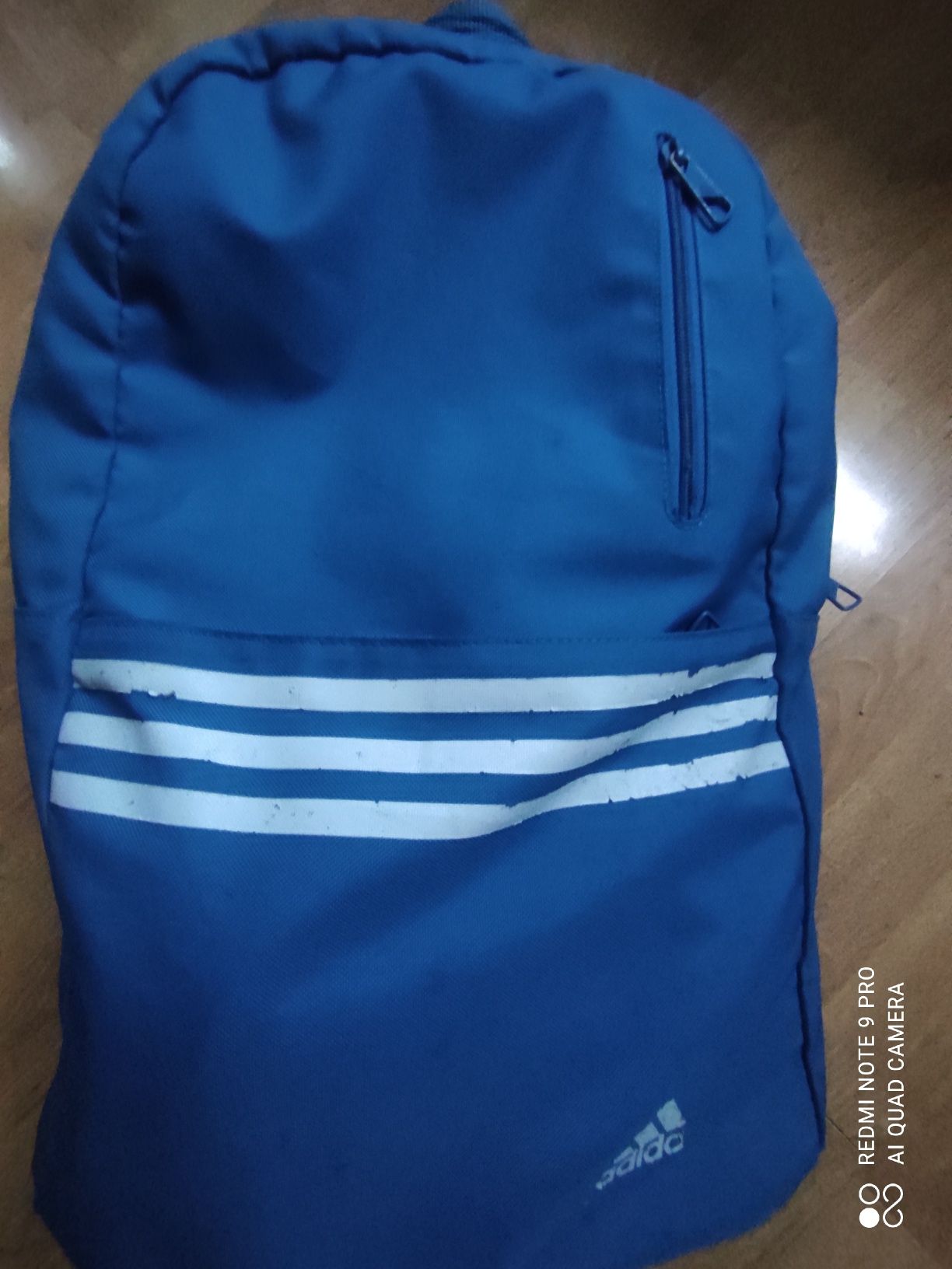 Sprzedam pojemny plecak adidas