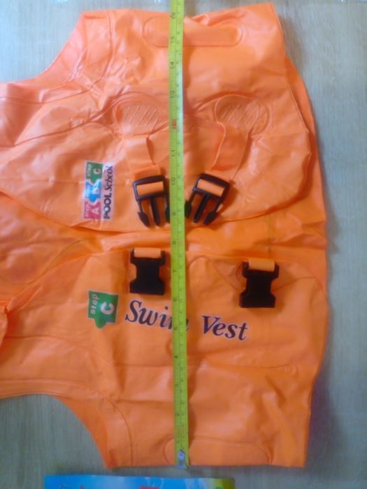 Дитячий надувний жилет