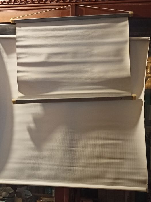 Экраны настенные для проекторов и фильмоскопов