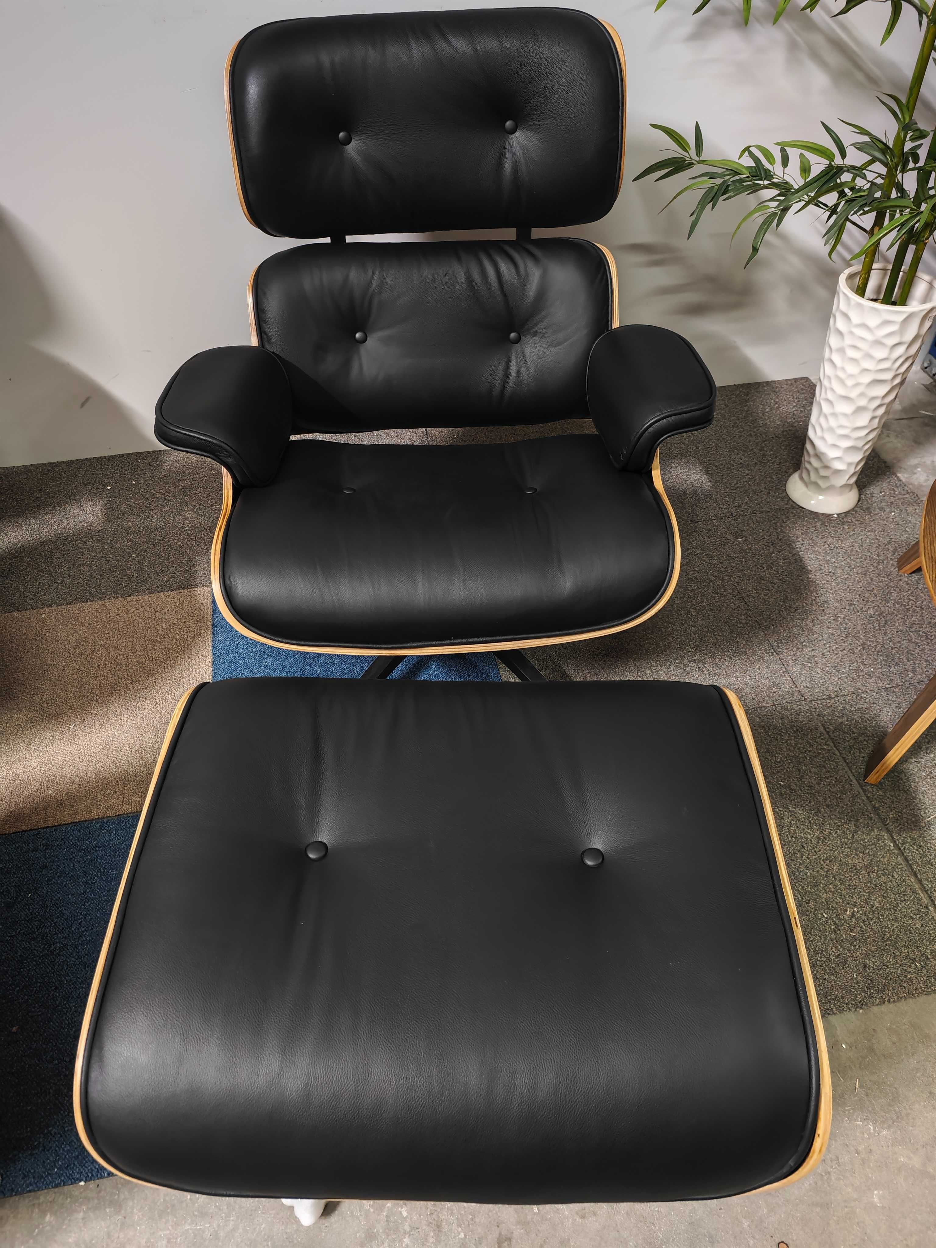 Poltrona Eames Pele Genuína