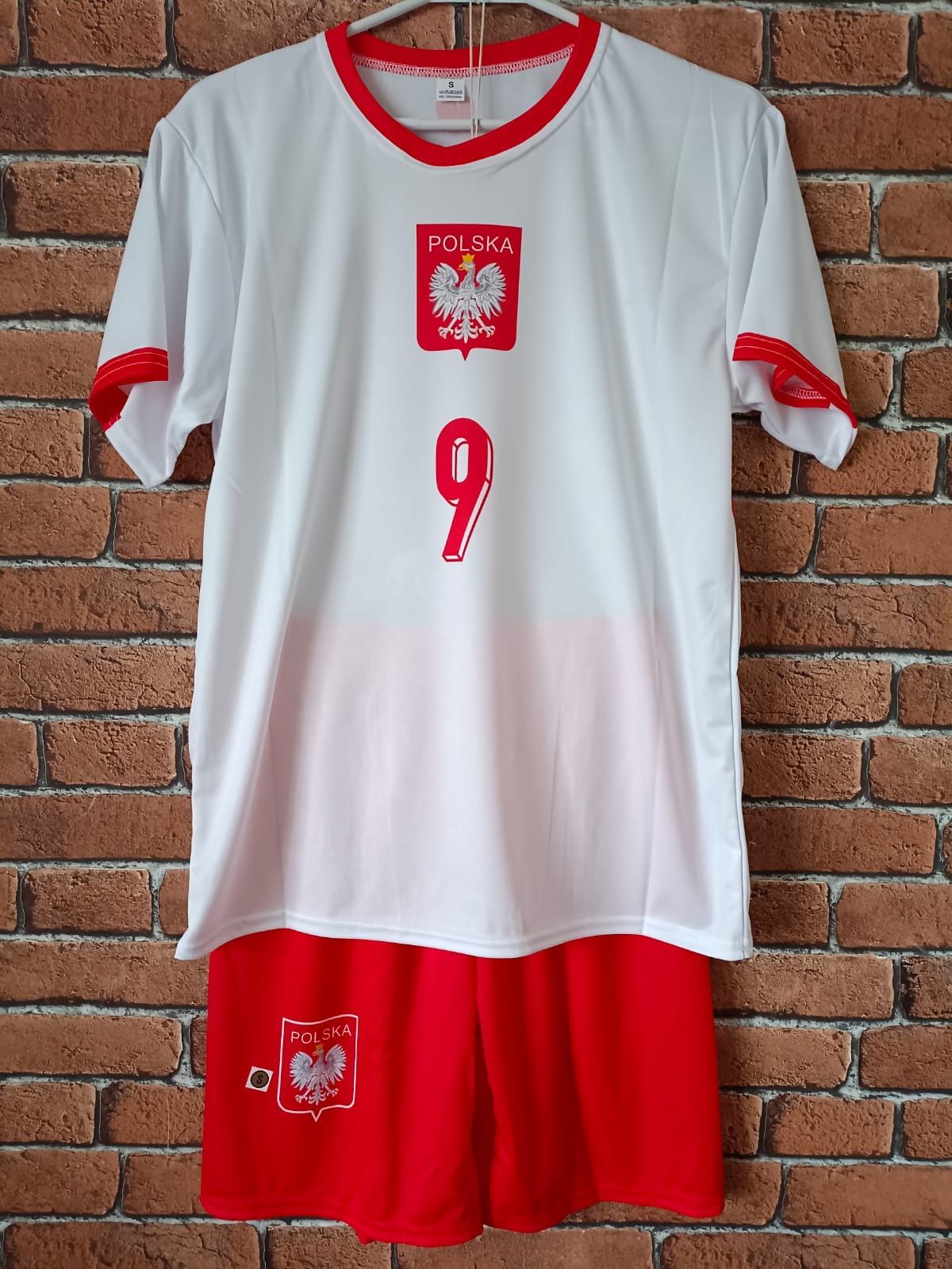 Strój piłkarski dziecięcy Polska Lewandowski rozm. 164