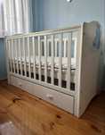 Łóżeczko Baby 70X140 Happy Animals Białe 2w1 firmy Meblik