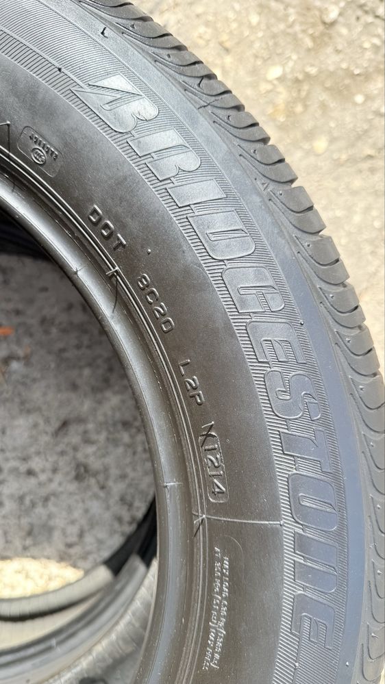 Pneus 205/60r16 Bridgestone Turanza ER300 com