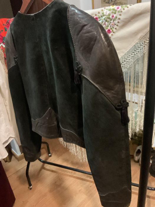 Casaco pele e camurca trabalhado tam M,