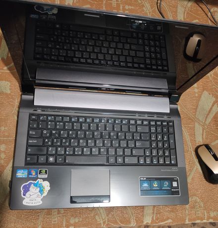 Игровой ноутбук Asus n 53s. ОЗУ 8 gb, SSD 250gb, intel i3, Nvidia 2GB