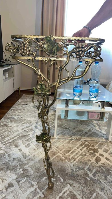 Lustro ze stoliczkiem/konsolą z metalu kutego