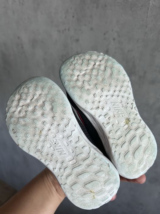 Кросівки для дівчинки Nike