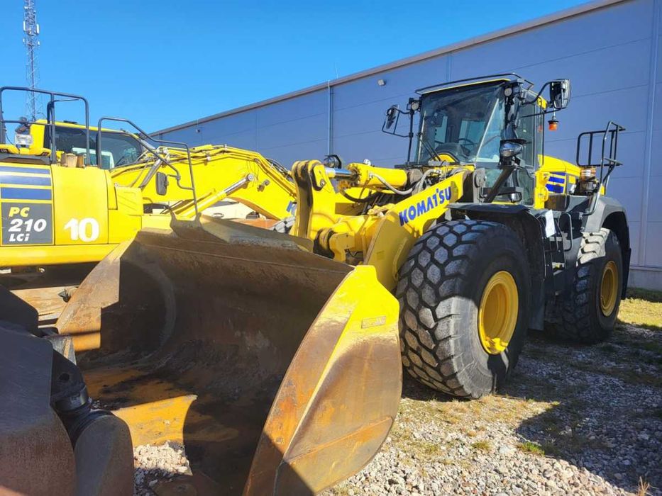Ładowarka kołowa KOMATSU WA475-10E0 – 2023 – poleasingowa