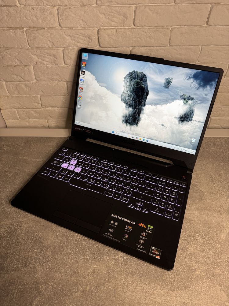 Ігровий ноутбук Asus Tuf Gaming A15 7535HS/16GbDDR5/SSD512/RTX3050 4Gb