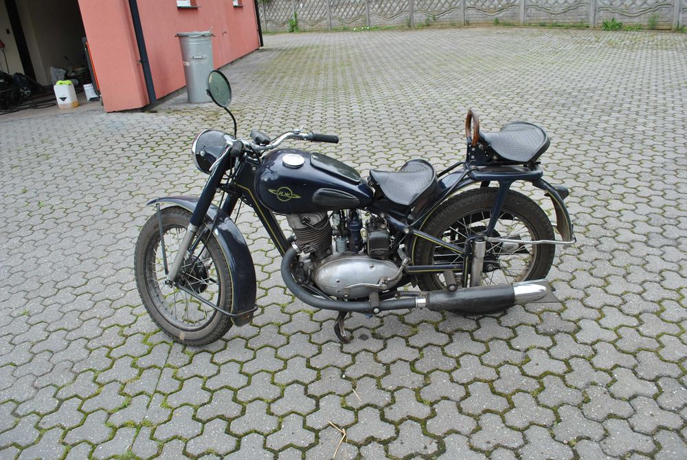 Iż 49 350 zarejestrowany