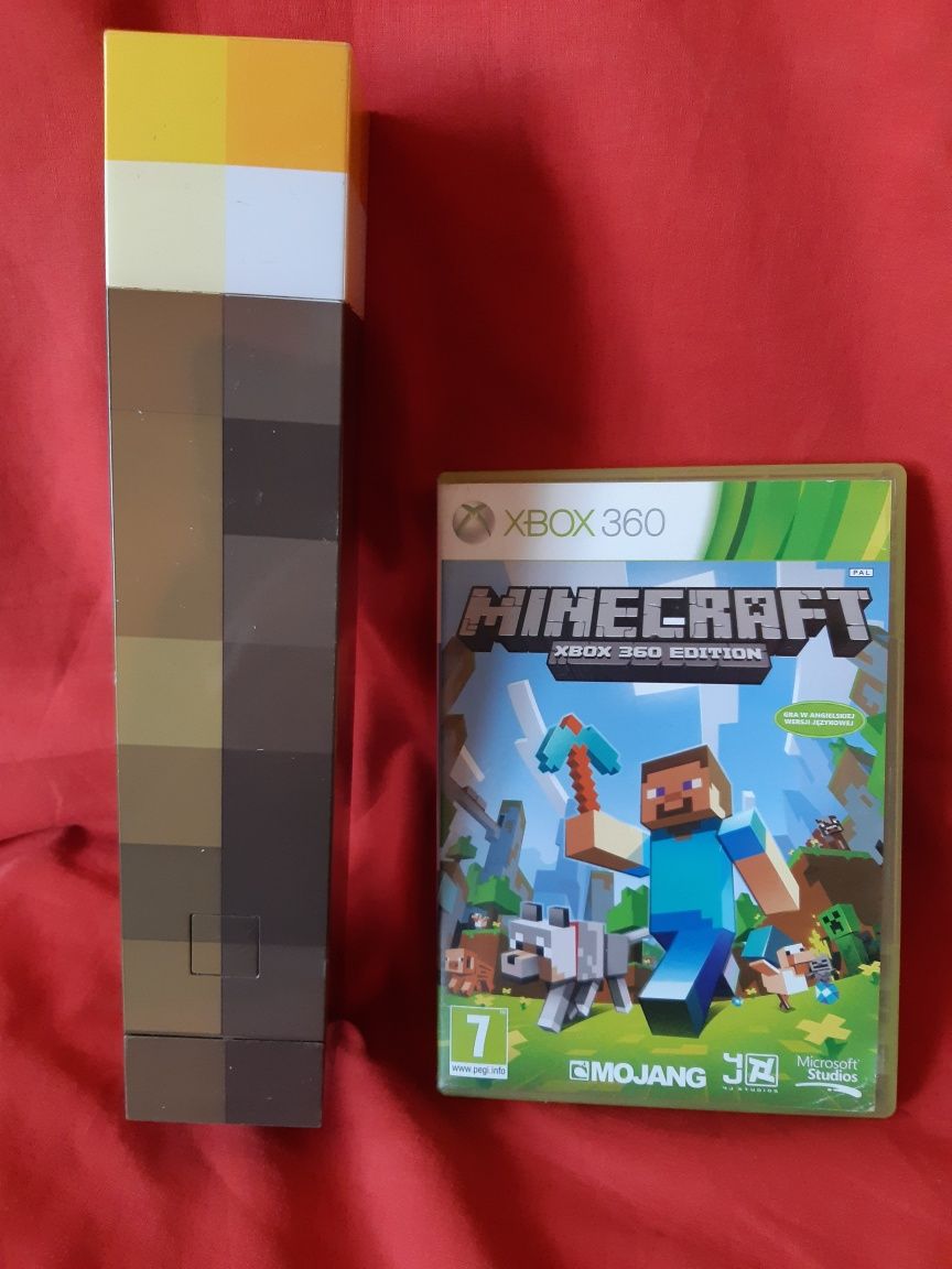 Gra Minecraft plus lampka na sciane