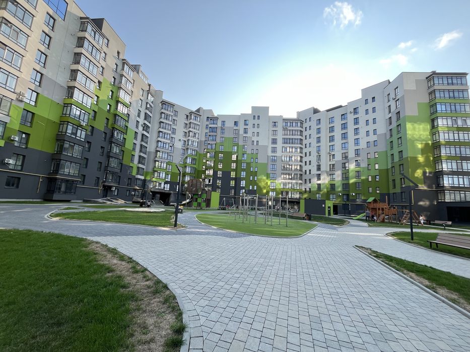 Продається видова 3 кім. ЖК Міленіум. ЄОселя/Постанови. Податок 2%