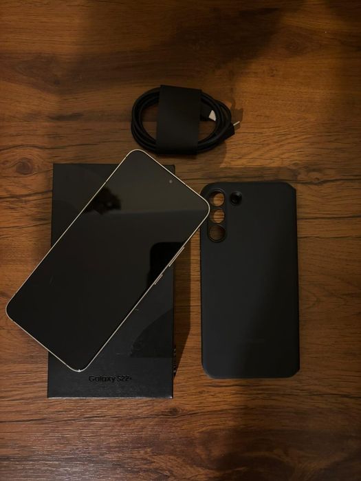 Samsung Galaxy S22 plus