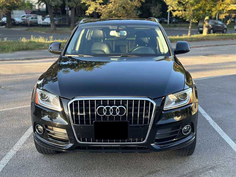 Audi Q5 2015 2.0 бензин Quattro