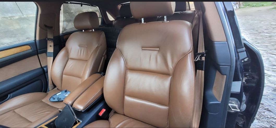 Peças: Audi A8 3.0TDI V6