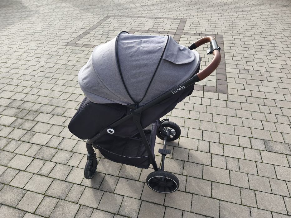 Wózek Lionelo używany,stan dobry.