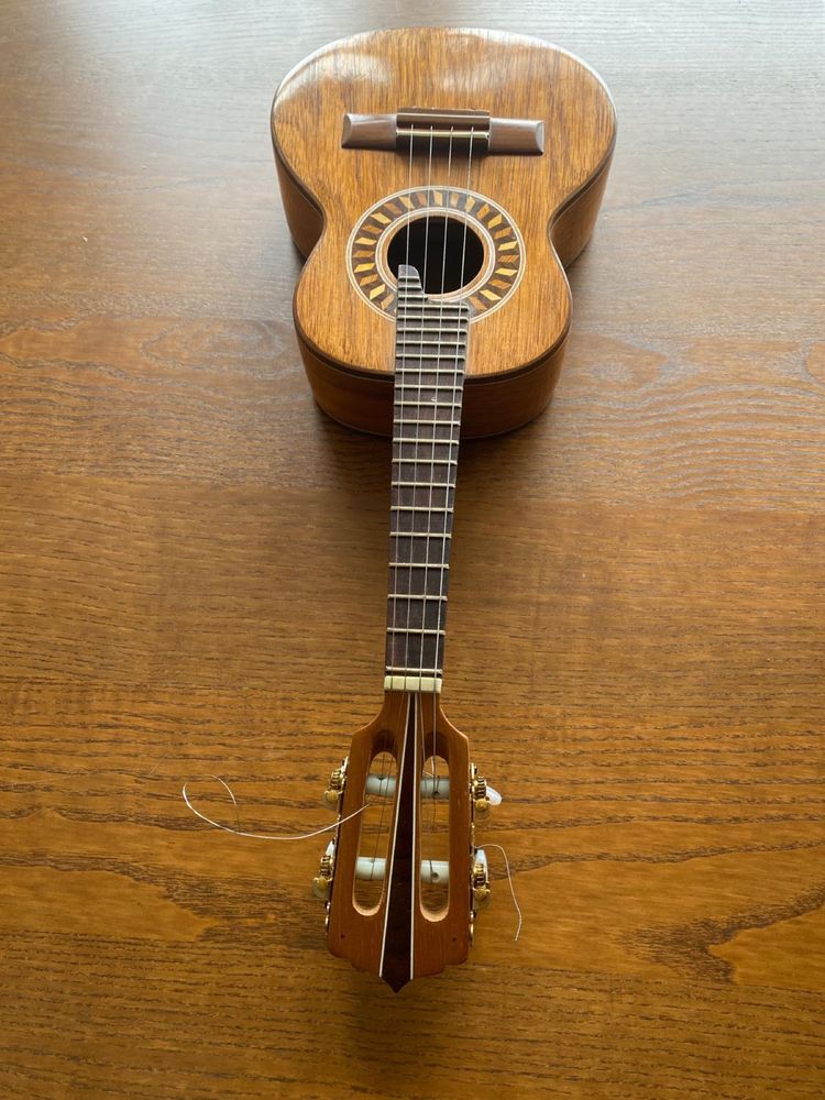 Cavaquinho Do Souto