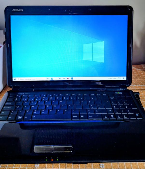 Asus K50IN portátil