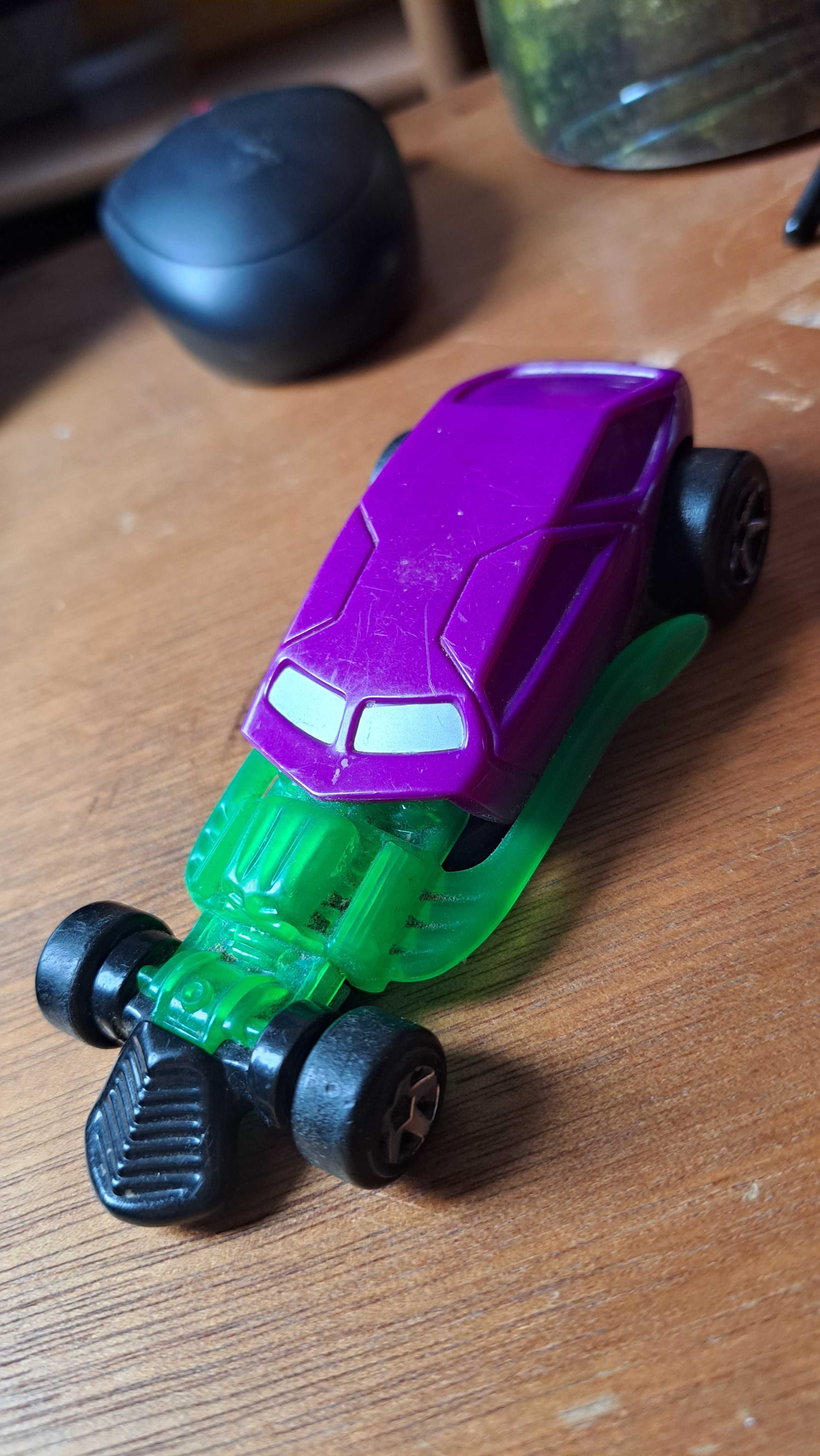 Auto hot wheels z McDonald’s