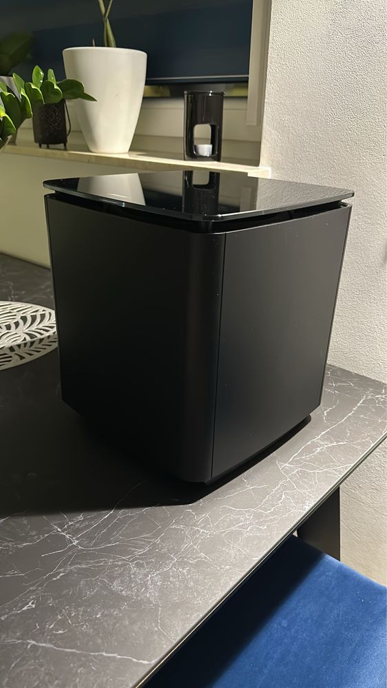 Subwoofer Bose Acoustimass 300 ładny stan, pilot.