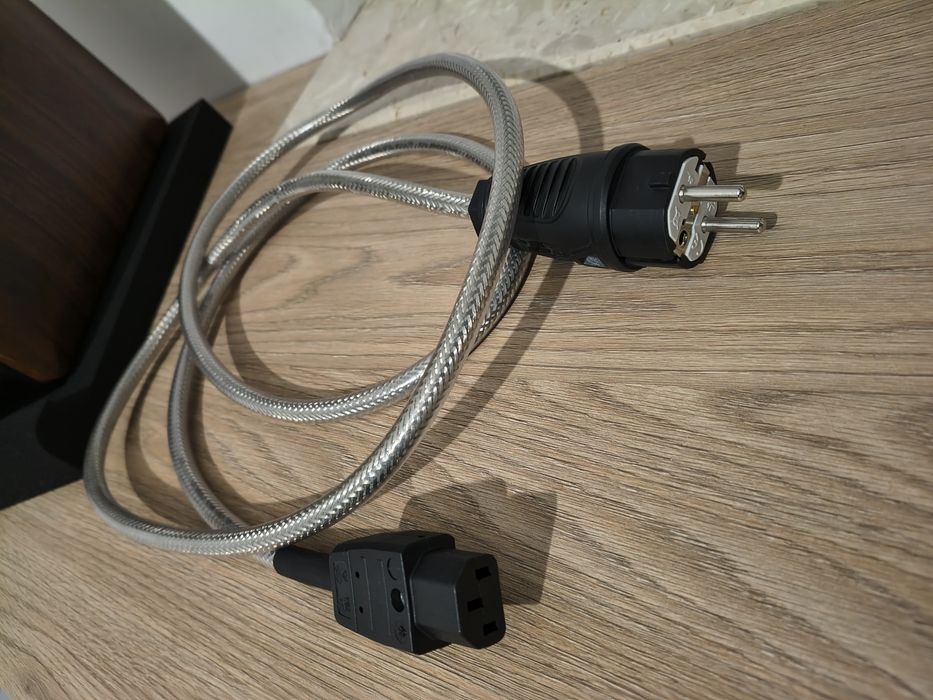 Przewód zasilający Premium Tomanek Power Cable TPC- 2m
