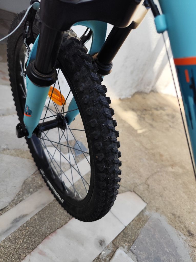 BAIXA DE PREÇO. Bicicleta de criança rockrider st500