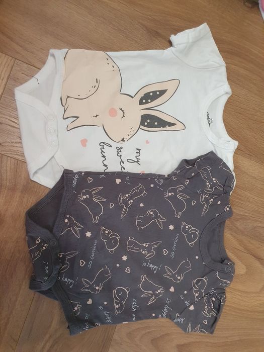 Body z krótkim rękawem