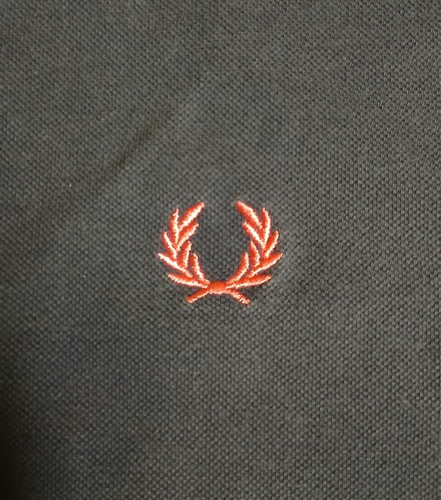Polo fred perry сірого кольору розміру S