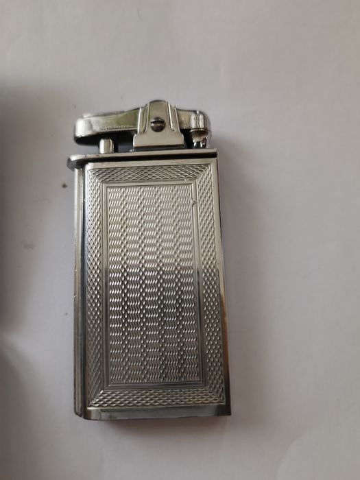 Винтажна запальничка в хромированом корпуса MosDa 500