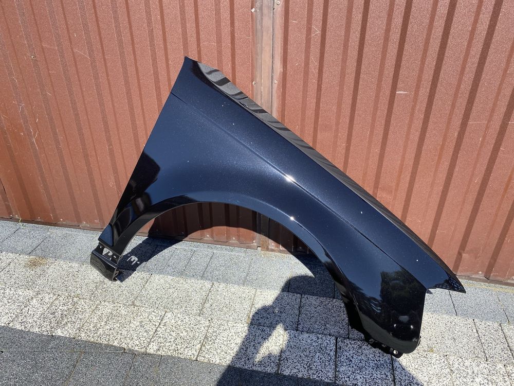 Audi A3 8P 08- Błotnik Prawy Przód Przedni