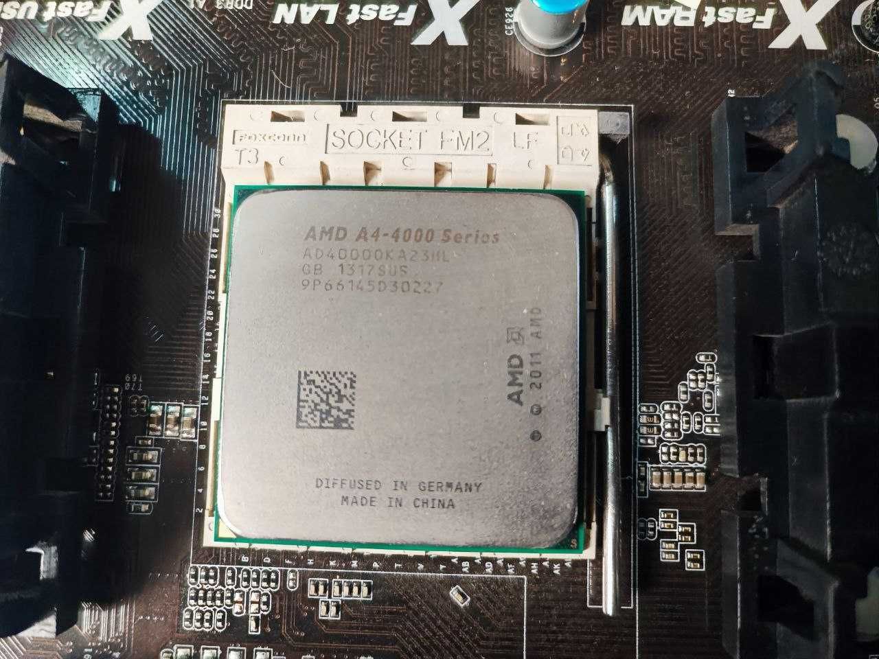 Материнська плата ASRock FM2A75M-DGS (sFM2, AMD A75, PCI-Ex16)