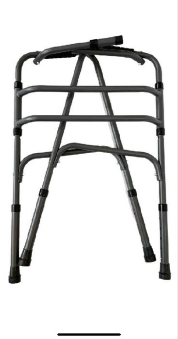 Продам ходунки состояние новые