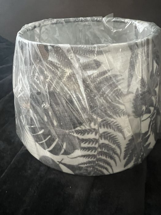 Abazur do lampy z motywem lisci