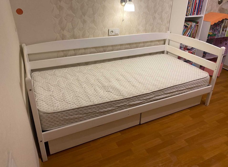 Ліжко дитяче односпальне 90х200см без матрацу
