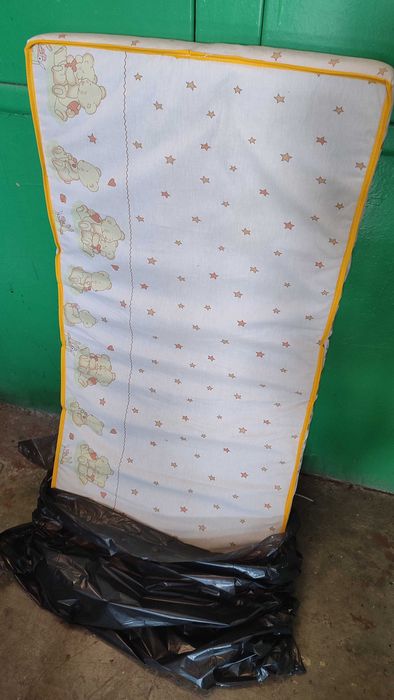 Матрас безпружинний 120х60