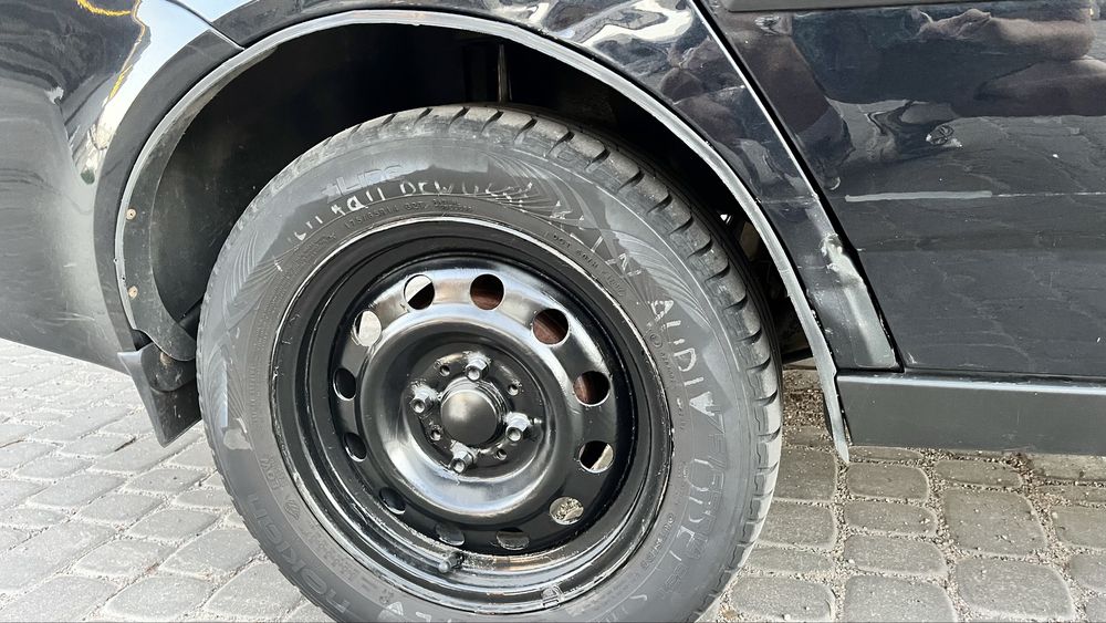 Lada Priora 2008 1.6 16 клапанна