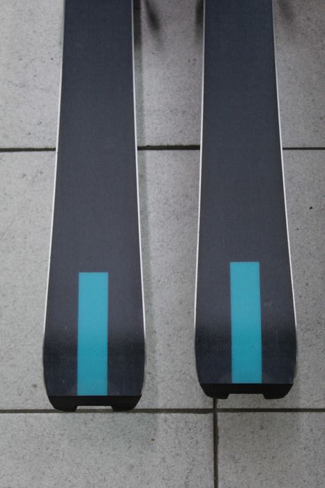 Narty HEAD PURE JOY Graphen 153 cm + wiązania HEAD (2)