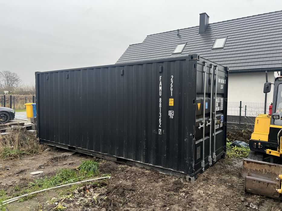 Kontener magazynowy morski 20